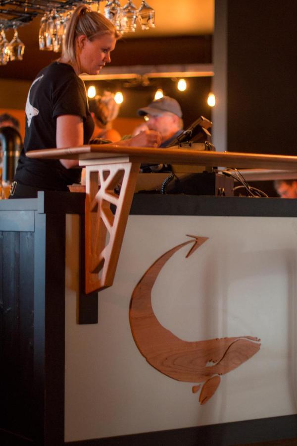 La Baleine Endiablee Microbrasserie Riviere-Ouelle Exterior photo